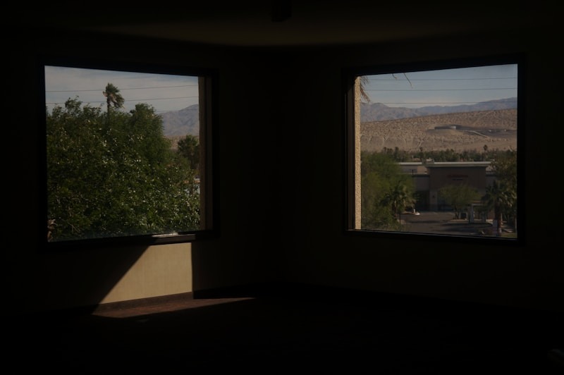 Una stanza e due finestre: tra onnipotenza e angoscia, proviamo ad abitare ciò che non possiamo dominare